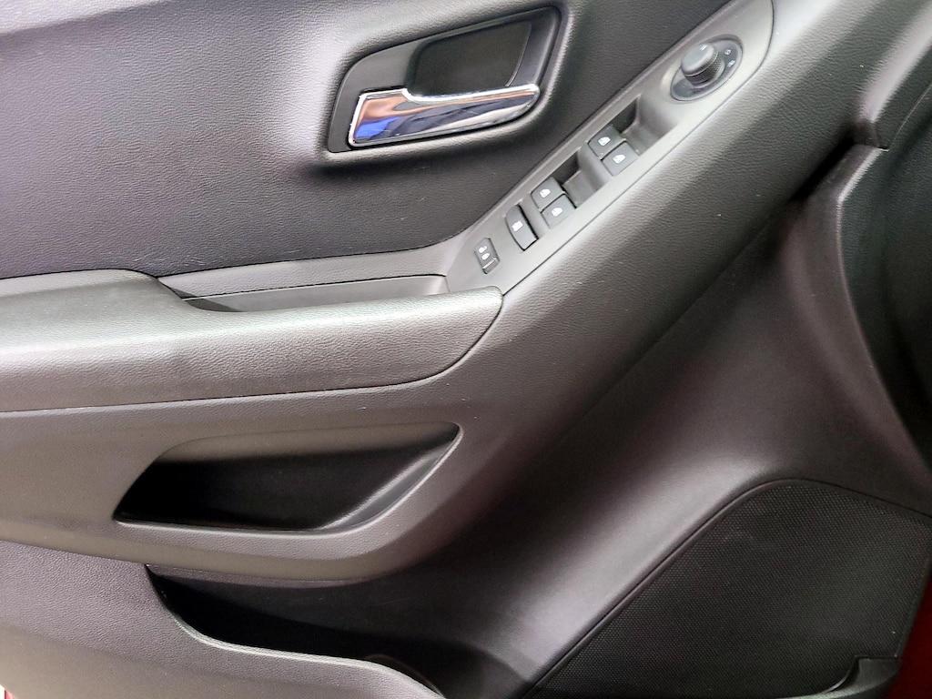 used 2015 Chevrolet Trax car, priced at $12,998