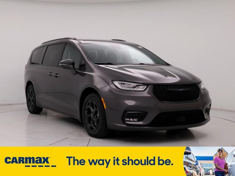 used 2021 Chrysler Pacifica Hybrid car, priced at $31,998