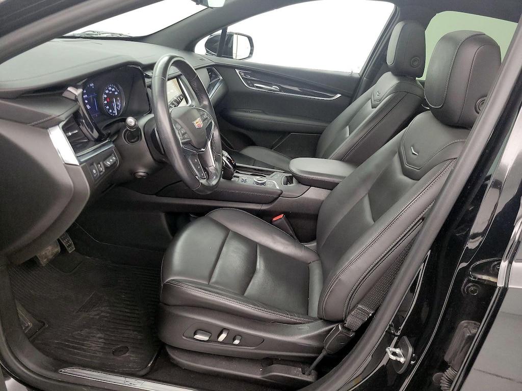 used 2021 Cadillac XT5 car, priced at $27,998