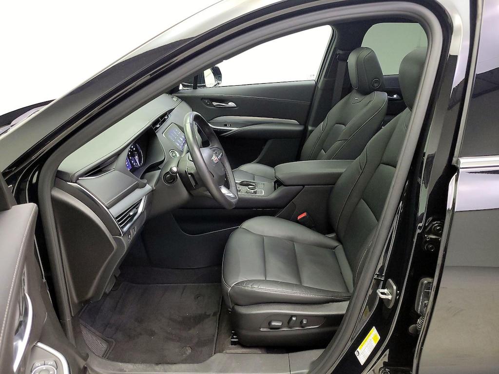 used 2022 Cadillac XT4 car, priced at $31,998