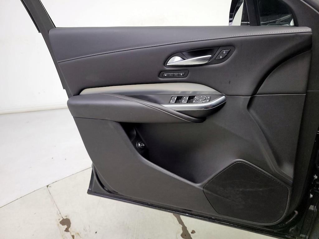 used 2022 Cadillac XT4 car, priced at $31,998