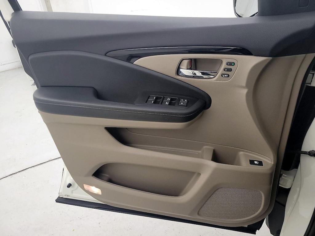 used 2019 Honda Ridgeline car, priced at $31,998