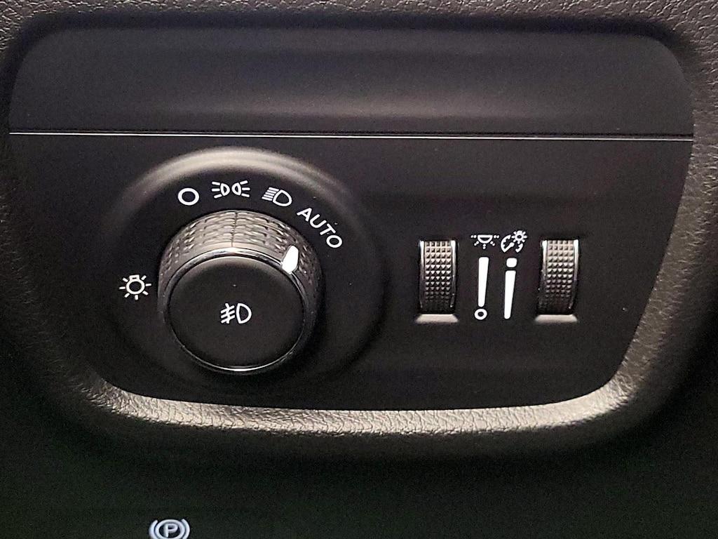 used 2023 Jeep Grand Cherokee car, priced at $35,998