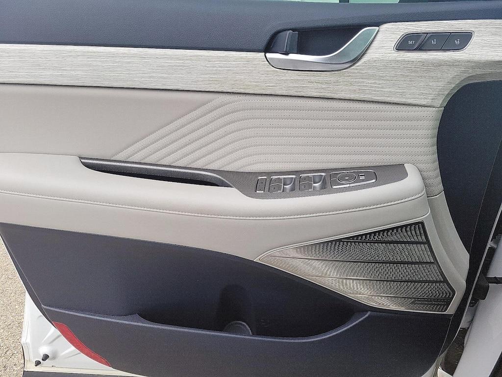 used 2024 Hyundai Palisade car, priced at $49,998