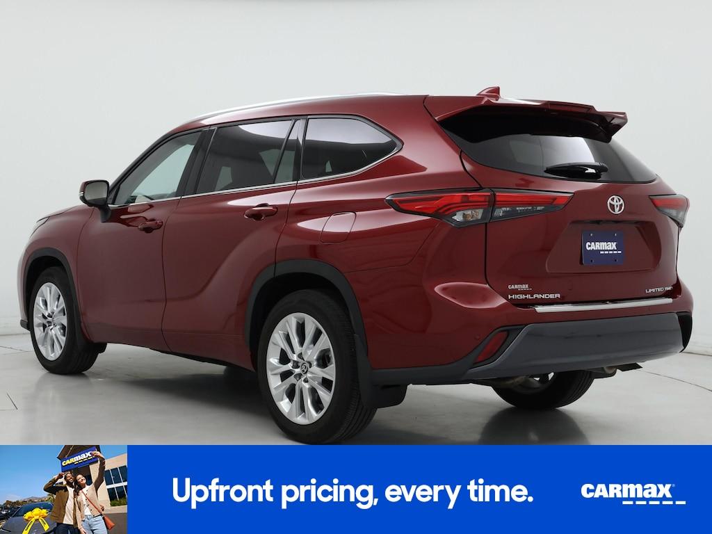 used 2023 Toyota Highlander car, priced at $44,998