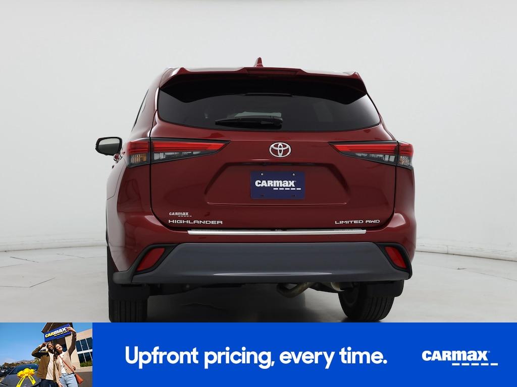 used 2023 Toyota Highlander car, priced at $44,998