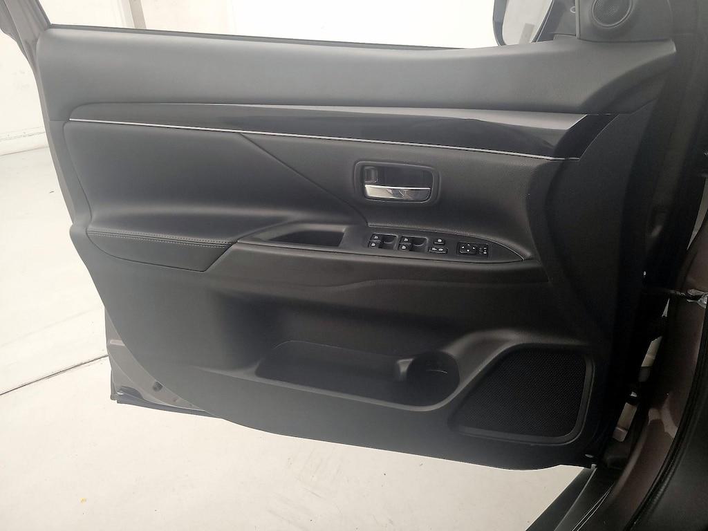 used 2020 Mitsubishi Outlander car, priced at $20,998