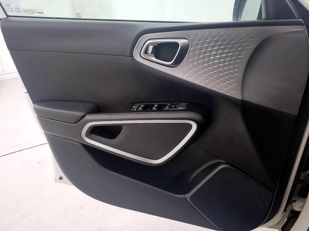 used 2022 Kia Soul car, priced at $17,998