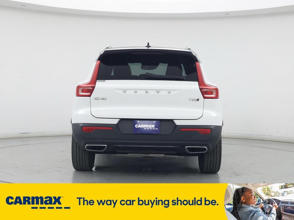 used 2019 Volvo XC40 car, priced at $27,998