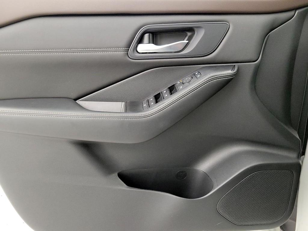 used 2022 Nissan Rogue car, priced at $26,998