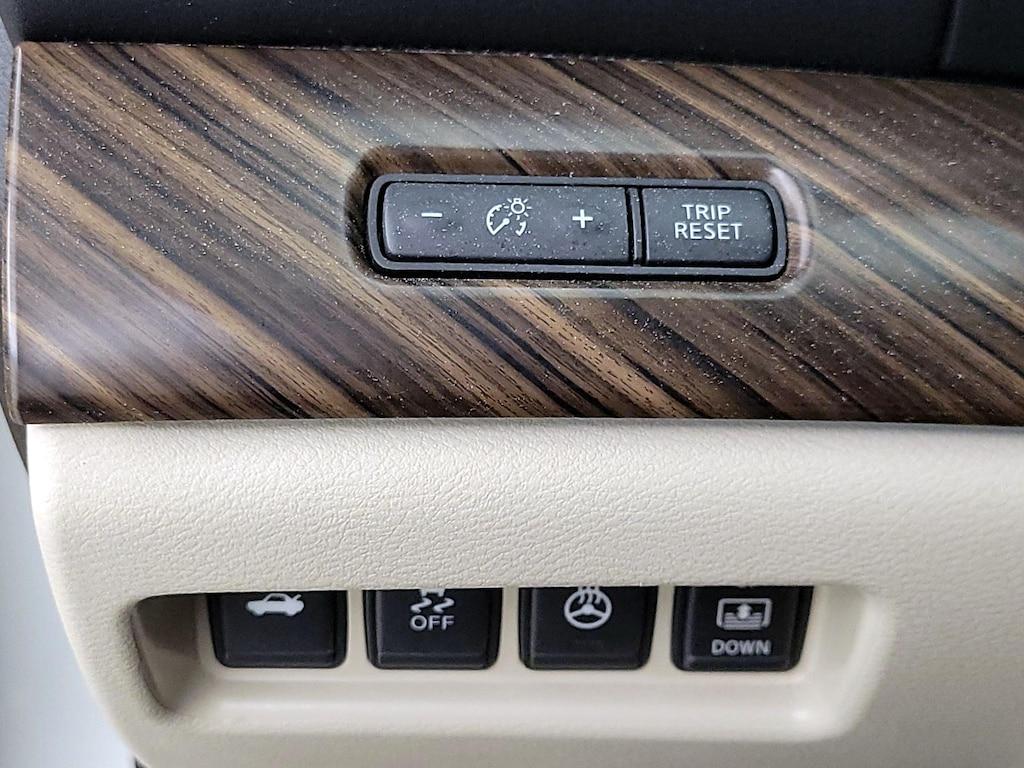 used 2016 Nissan Maxima car, priced at $17,998
