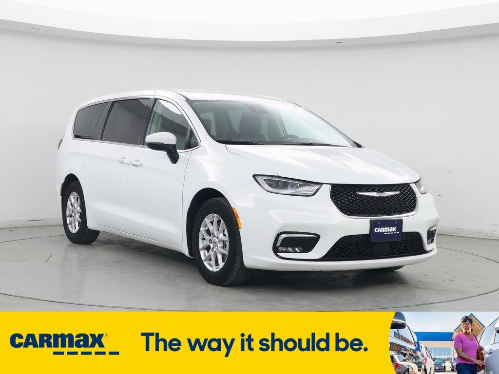 used 2023 Chrysler Pacifica car, priced at $28,998