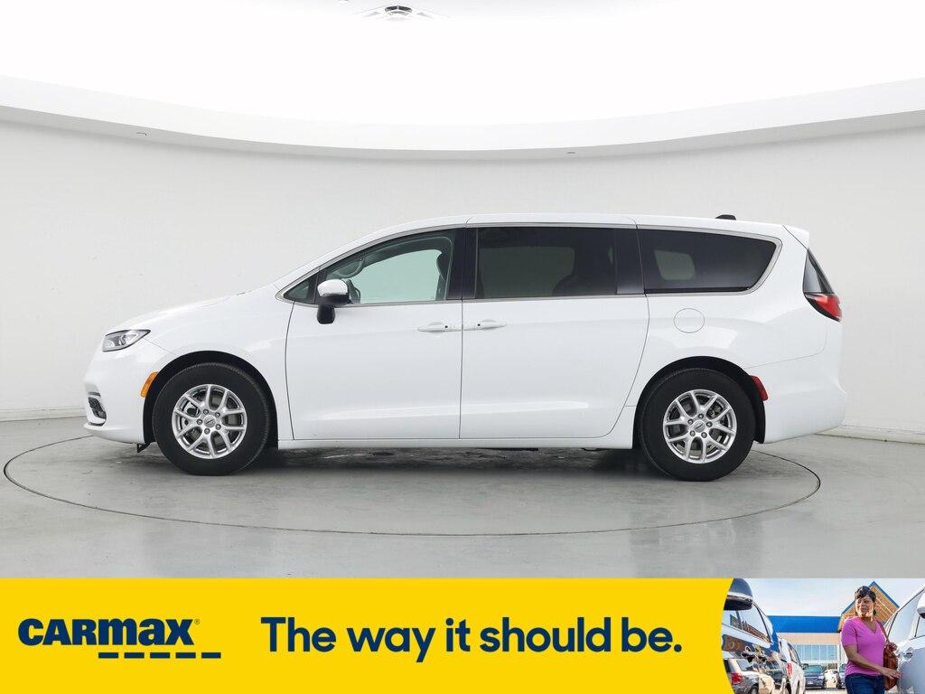 used 2023 Chrysler Pacifica car, priced at $28,998