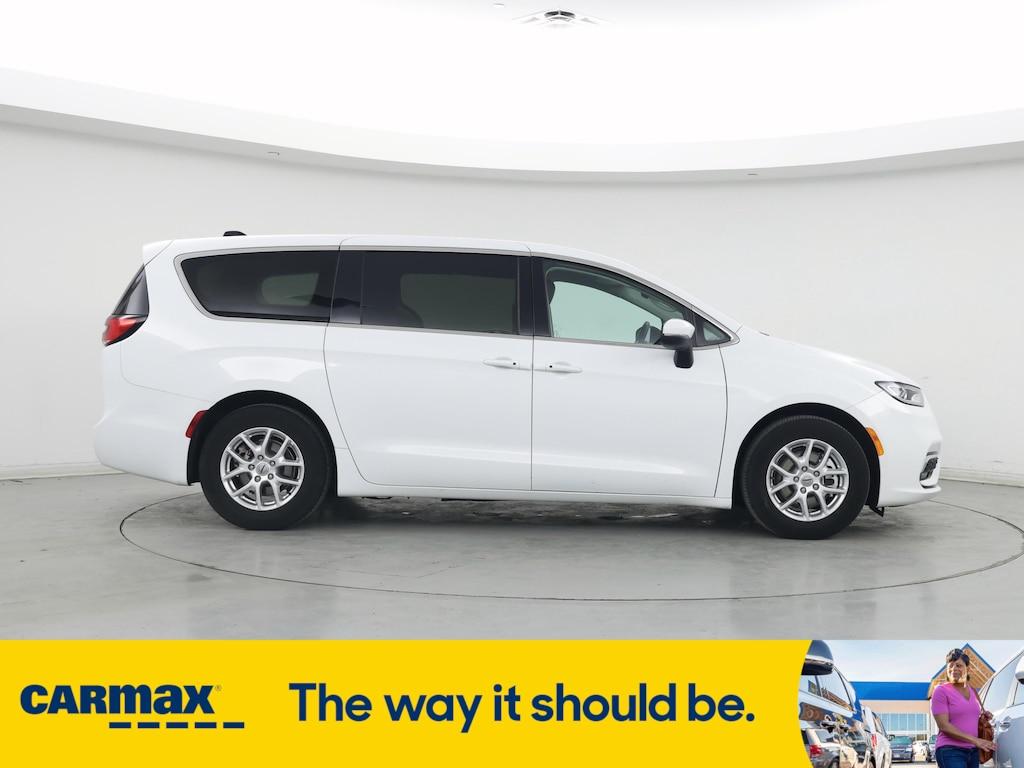 used 2023 Chrysler Pacifica car, priced at $28,998