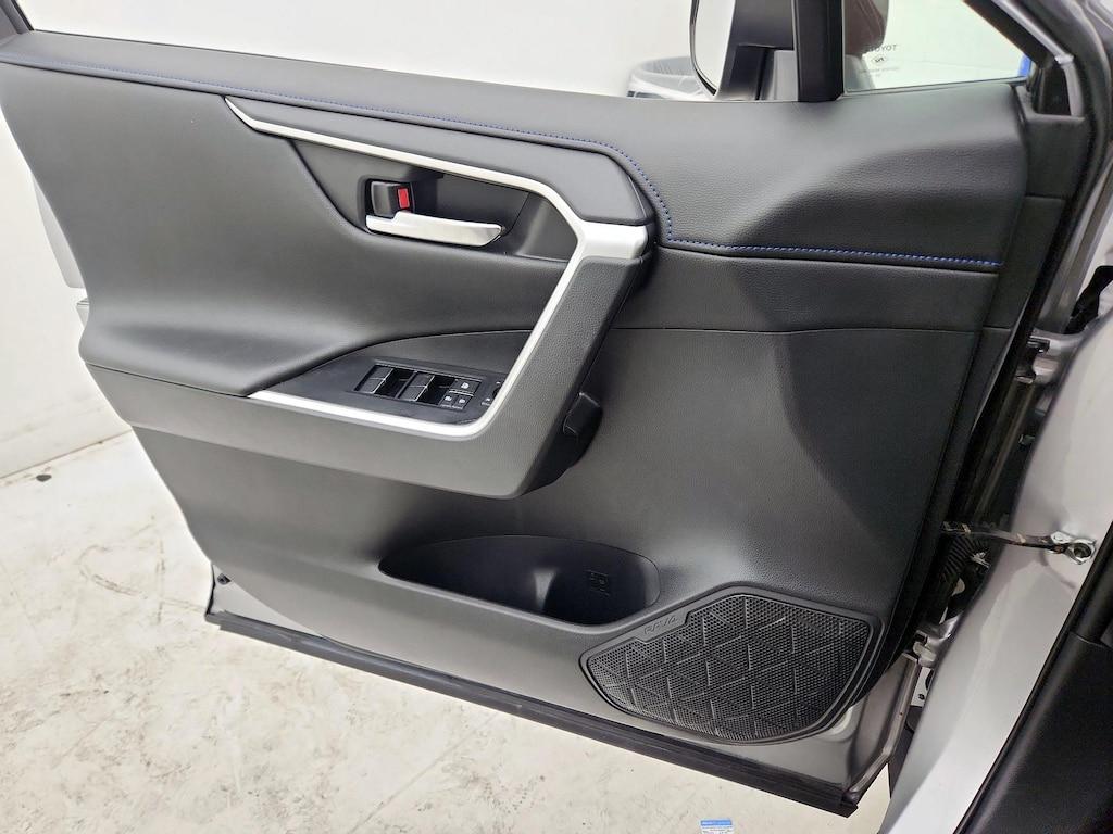 used 2021 Toyota RAV4 Hybrid car, priced at $32,998