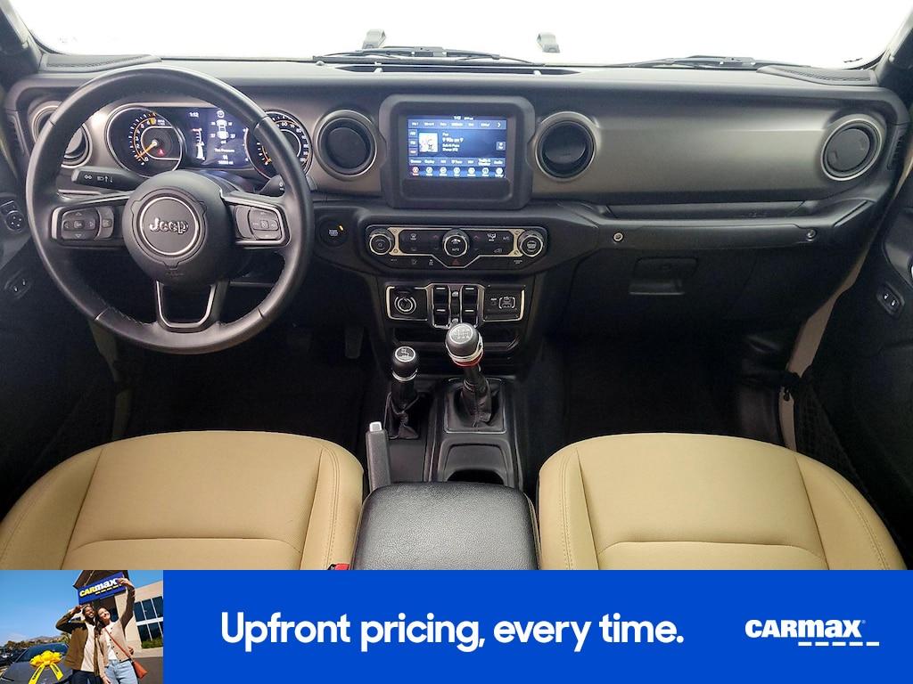 used 2022 Jeep Gladiator car, priced at $32,998