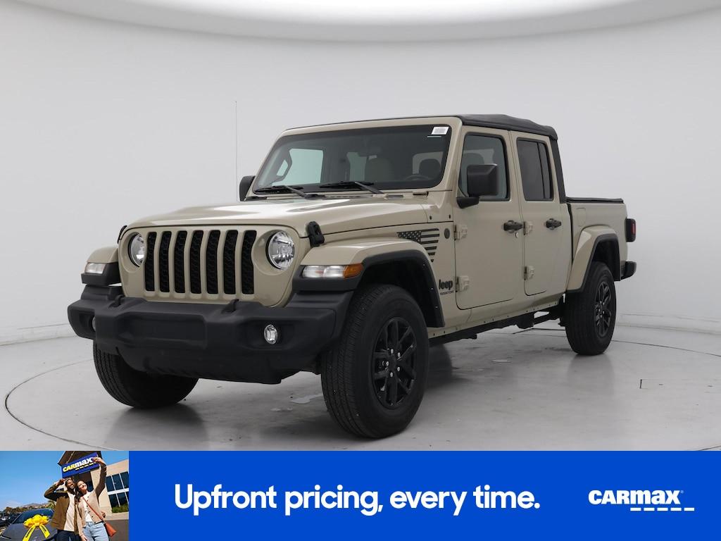used 2022 Jeep Gladiator car, priced at $32,998