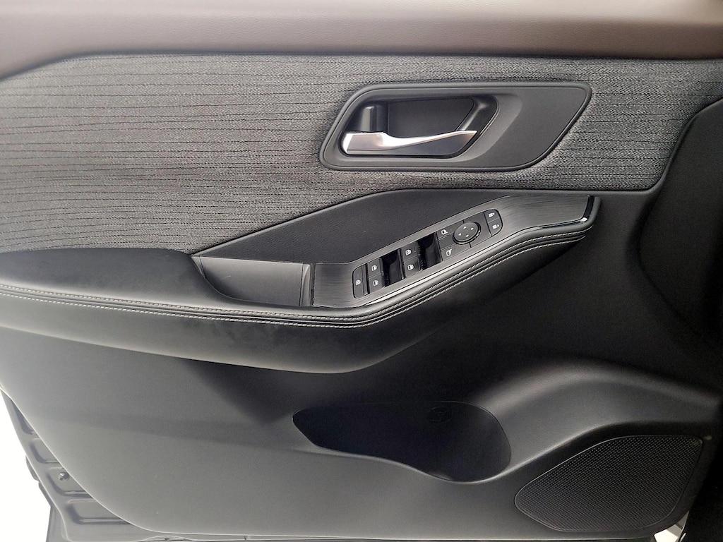 used 2023 Nissan Rogue car, priced at $24,998