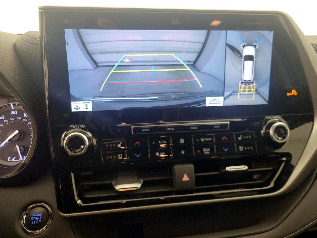 used 2022 Toyota Highlander car, priced at $45,998