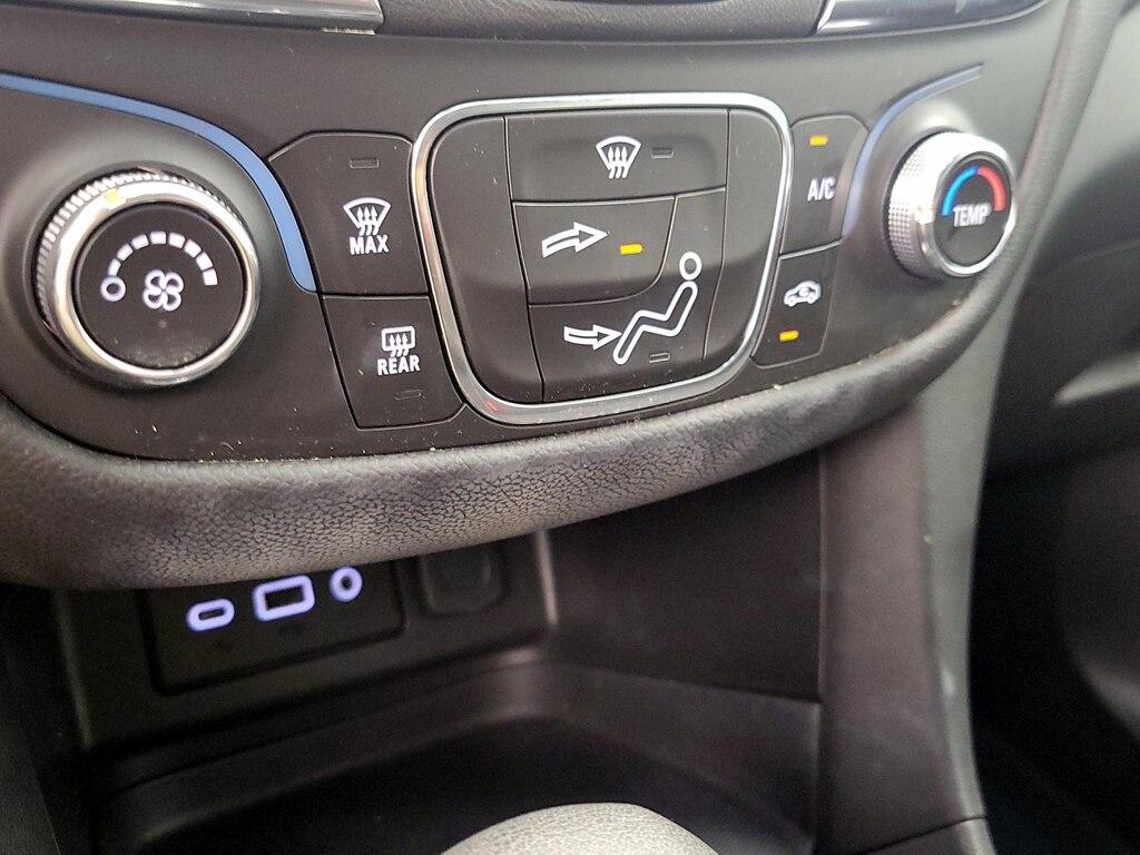 used 2023 Chevrolet Equinox car, priced at $20,998