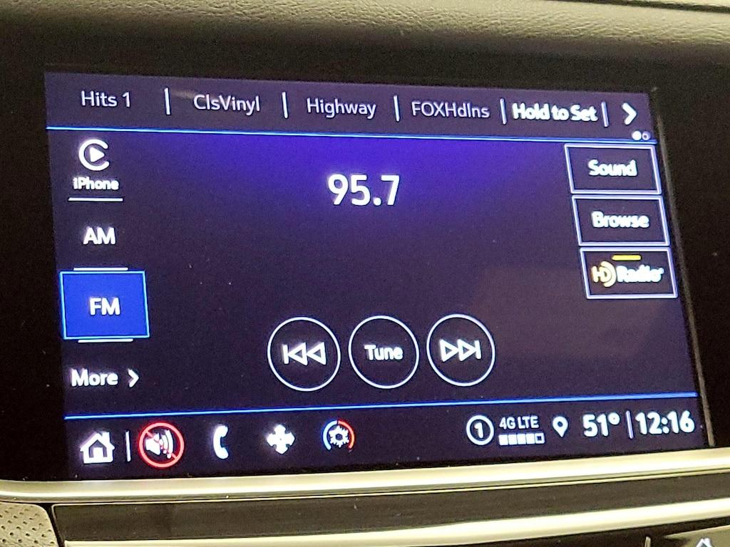 used 2023 Cadillac XT6 car, priced at $39,998