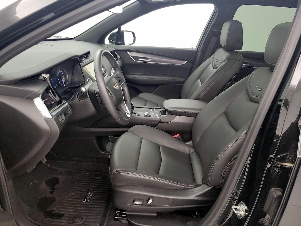 used 2023 Cadillac XT6 car, priced at $39,998