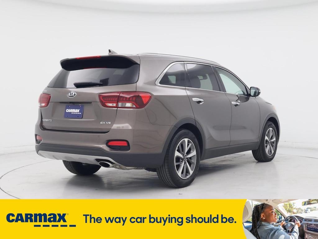 used 2019 Kia Sorento car, priced at $23,998