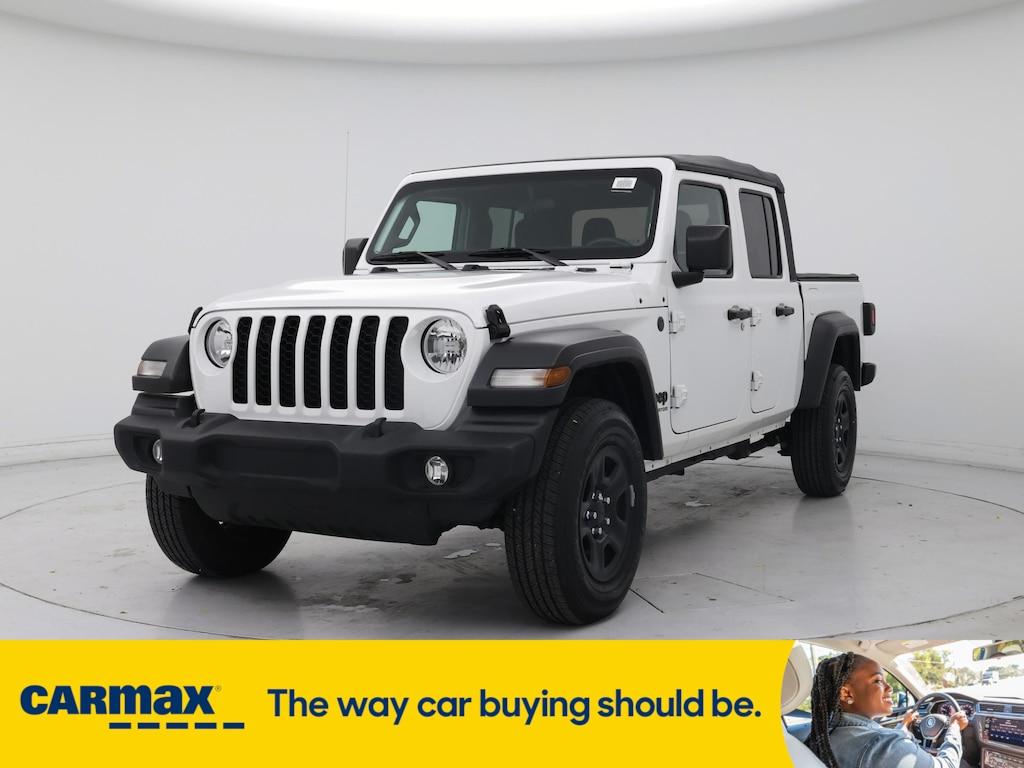 used 2022 Jeep Gladiator car, priced at $30,998