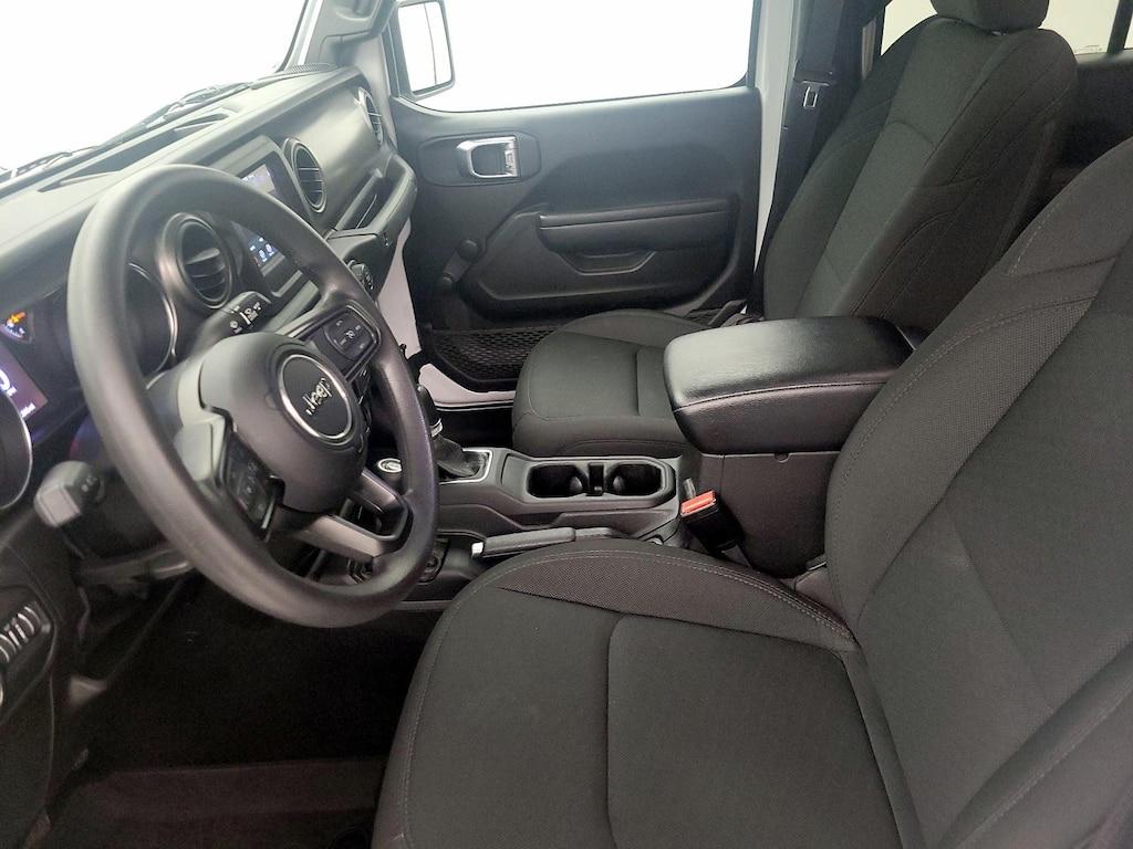 used 2022 Jeep Gladiator car, priced at $30,998