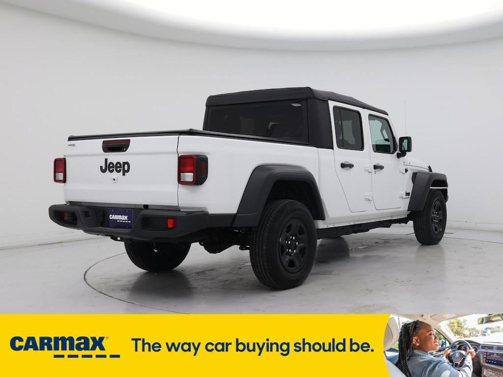 used 2022 Jeep Gladiator car, priced at $30,998