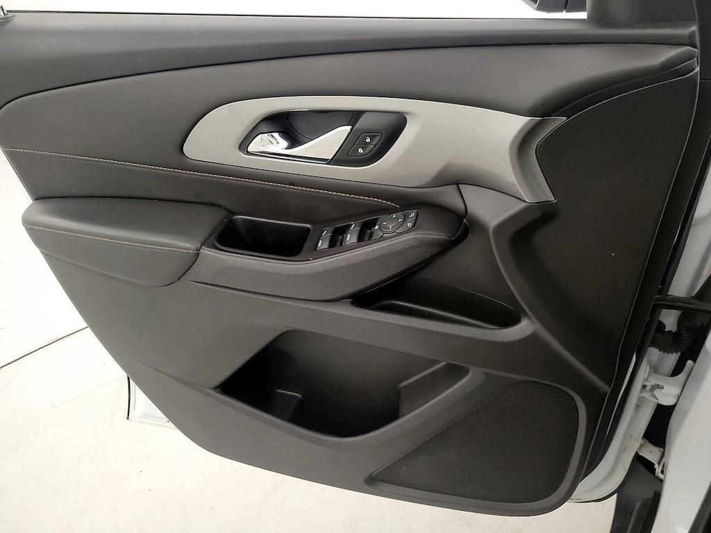 used 2020 Chevrolet Traverse car, priced at $23,998