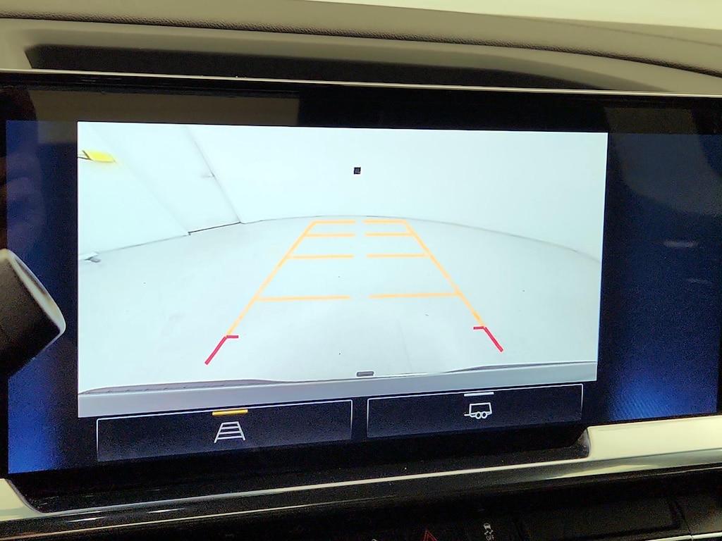 used 2022 Chevrolet Silverado 1500 car, priced at $31,998