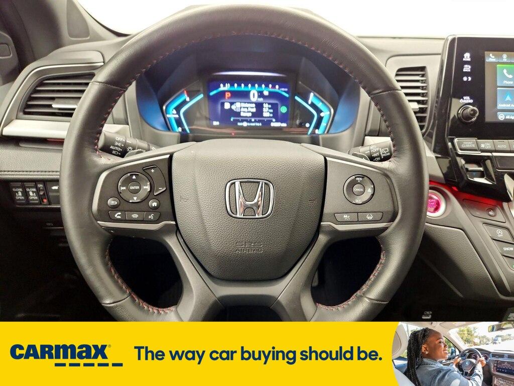 used 2023 Honda Odyssey car, priced at $40,998