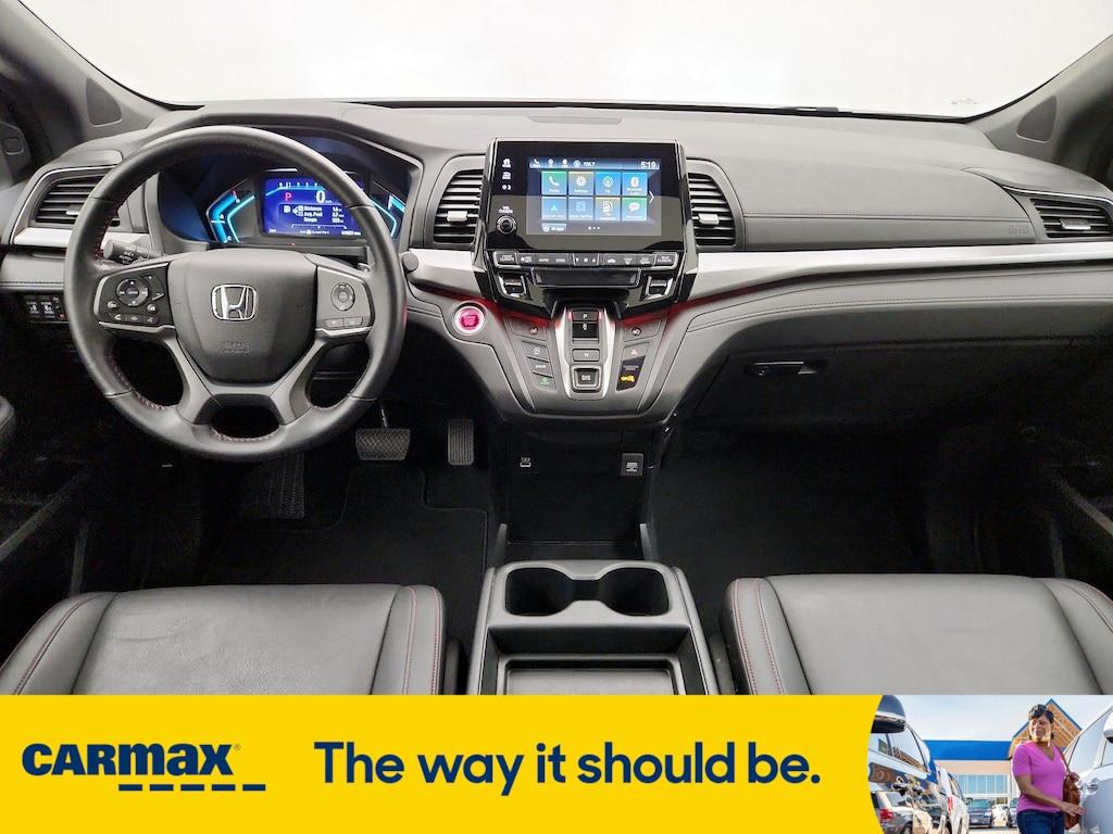 used 2023 Honda Odyssey car, priced at $42,998