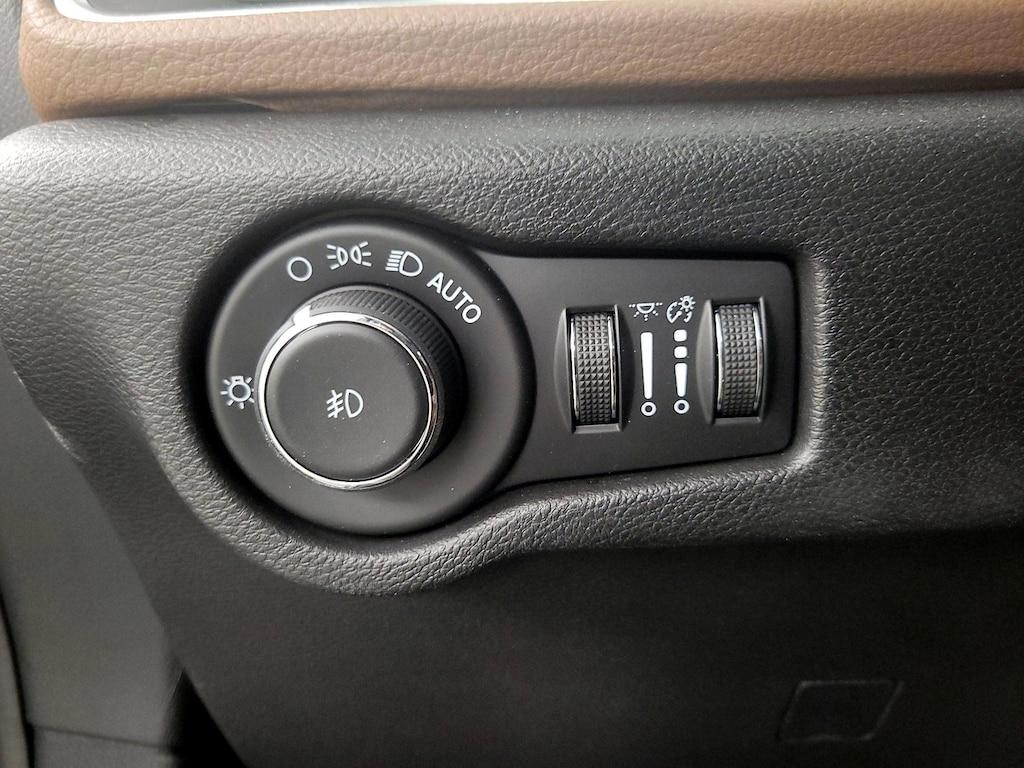 used 2020 Chrysler Pacifica Hybrid car, priced at $29,998