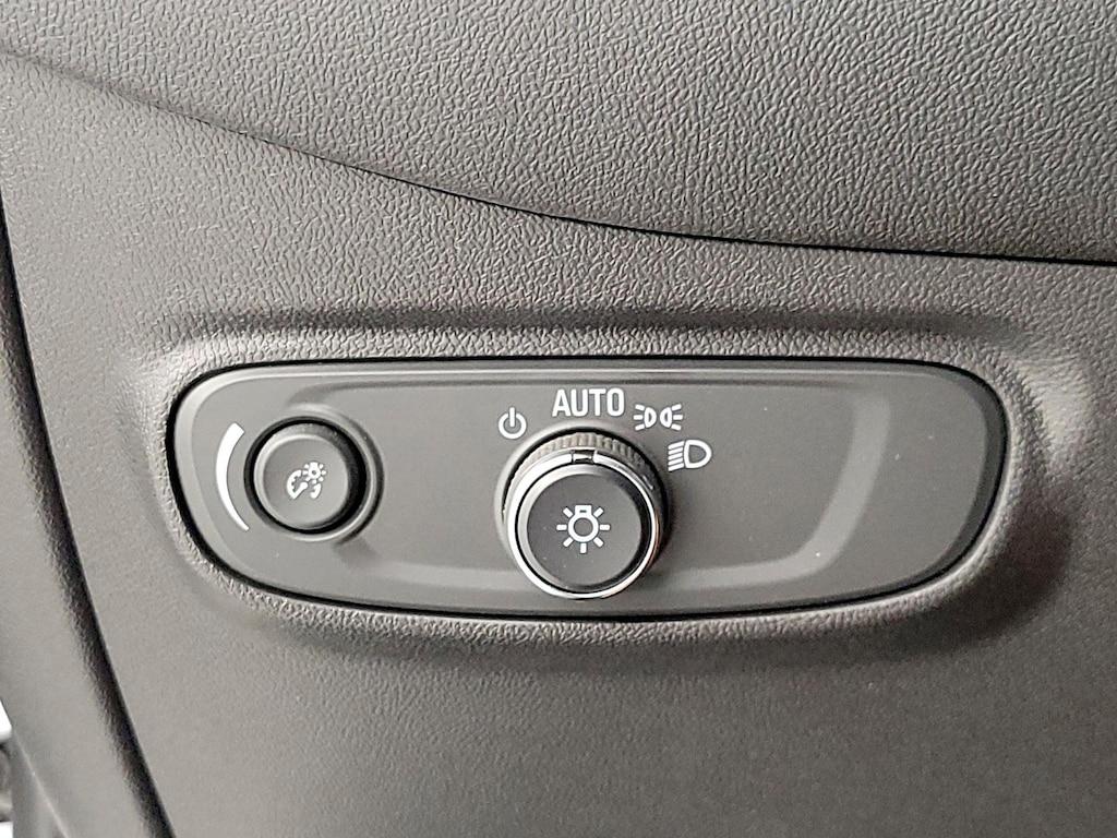 used 2022 Chevrolet Equinox car, priced at $21,998