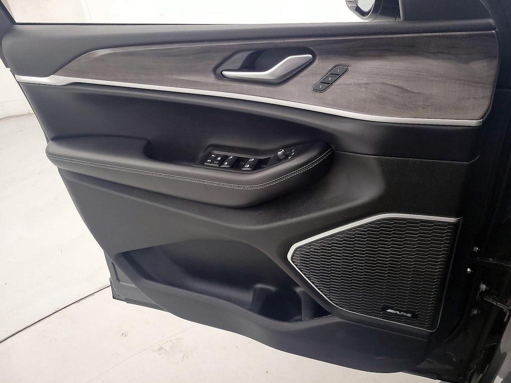 used 2022 Jeep Grand Cherokee car, priced at $38,998