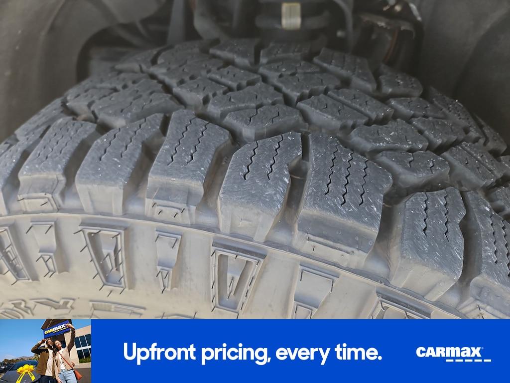 used 2022 GMC Canyon car, priced at $34,998