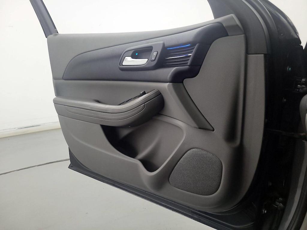 used 2015 Chevrolet Malibu car, priced at $13,998