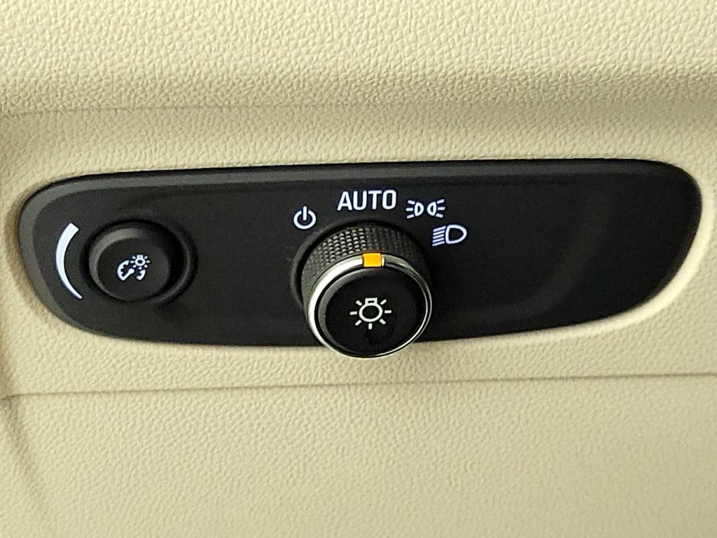 used 2021 Buick Envision car, priced at $29,998