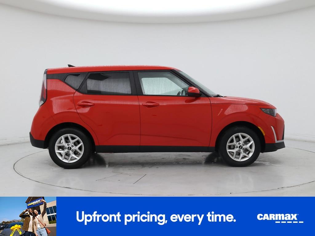 used 2025 Kia Soul car, priced at $20,998