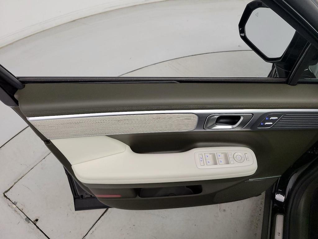 used 2025 Hyundai Santa Fe car, priced at $46,998