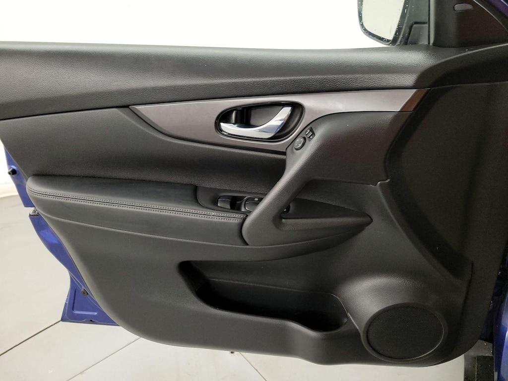 used 2019 Nissan Rogue car, priced at $18,998