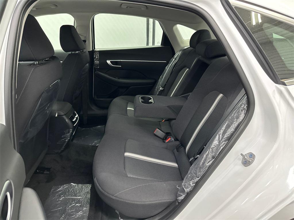 new 2025 Hyundai Sonata Hybrid car, priced at $29,812