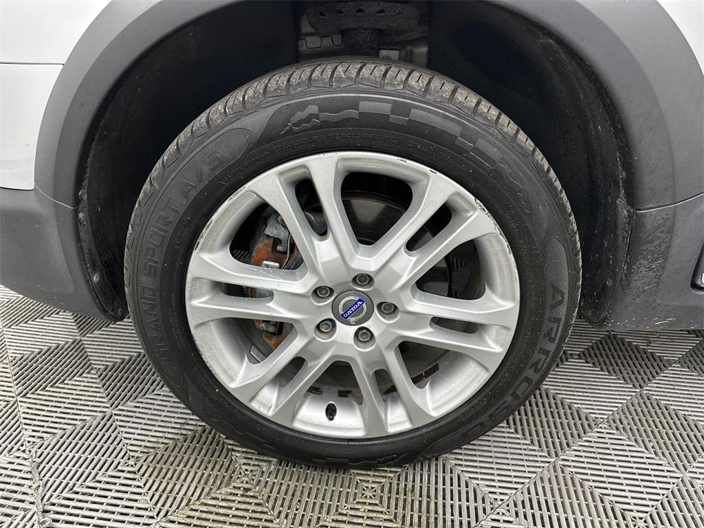 used 2016 Volvo XC70 car, priced at $17,991