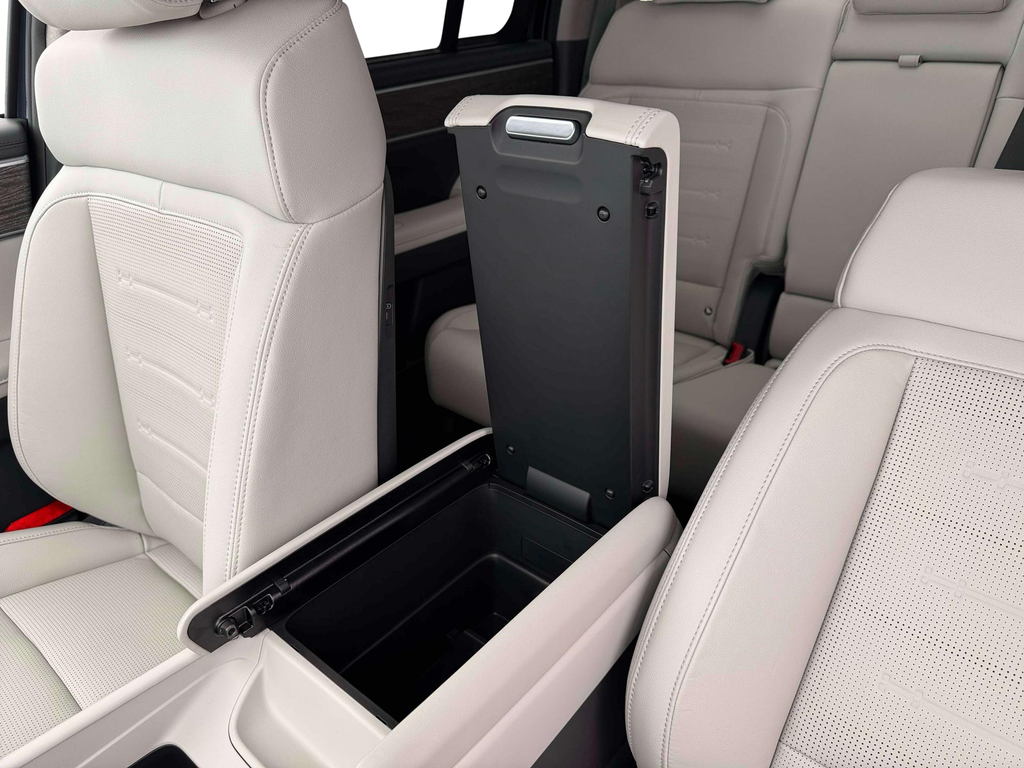 new 2026 Hyundai Santa Fe car, priced at $43,525