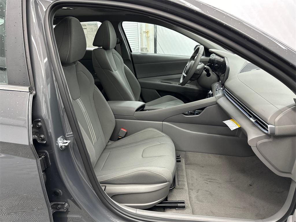 new 2025 Hyundai Elantra car, priced at $25,760
