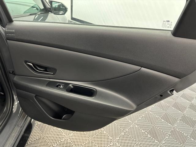 new 2025 Hyundai Elantra car, priced at $28,470