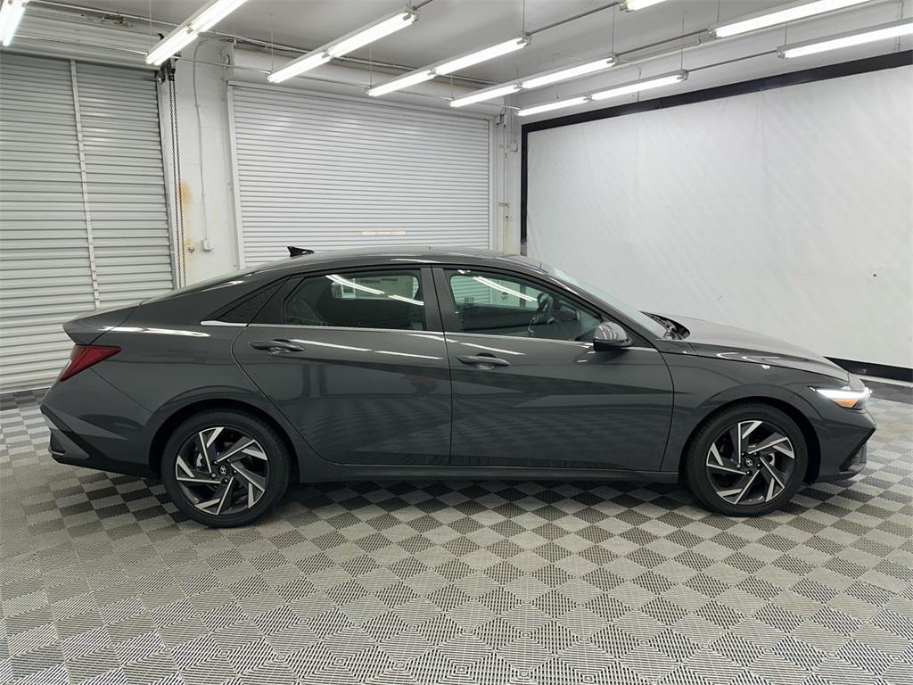 new 2025 Hyundai Elantra car, priced at $26,996