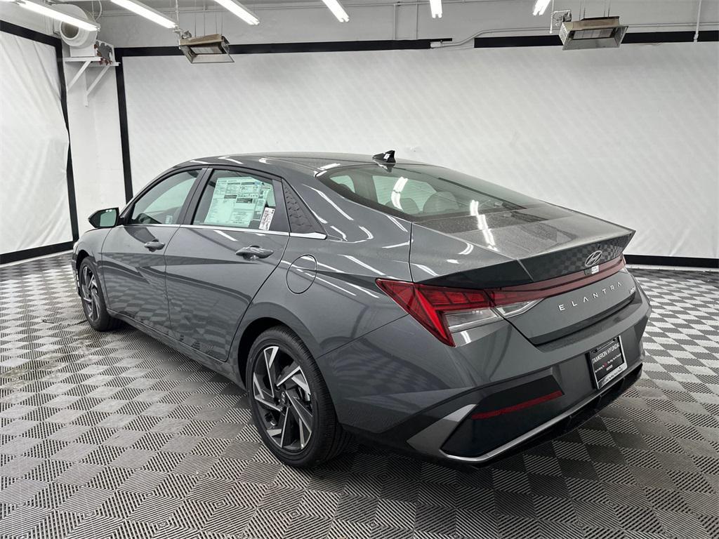 new 2025 Hyundai Elantra car, priced at $26,996